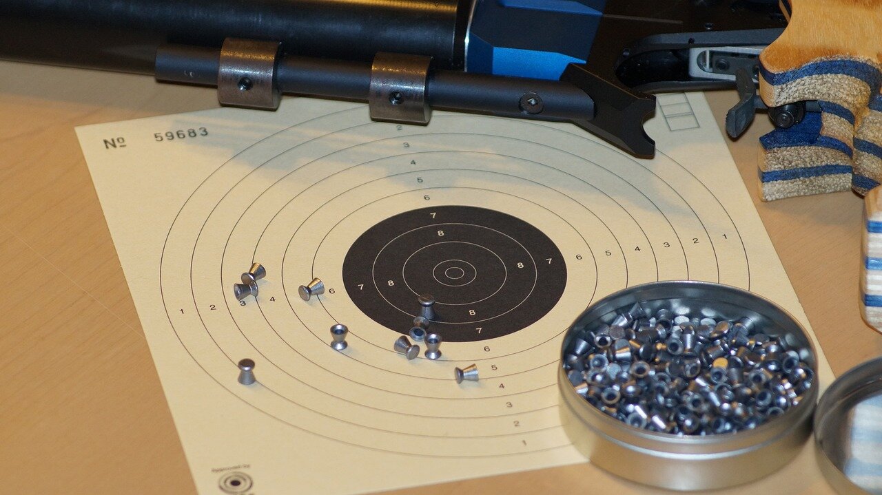 air-pistol-479428.jpg.f892526bb3d9baf9d06b1a2aa844a4f6-yngO4W