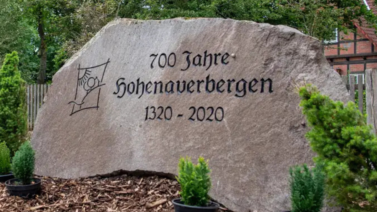 Dorfstein von Hohenaverbergen